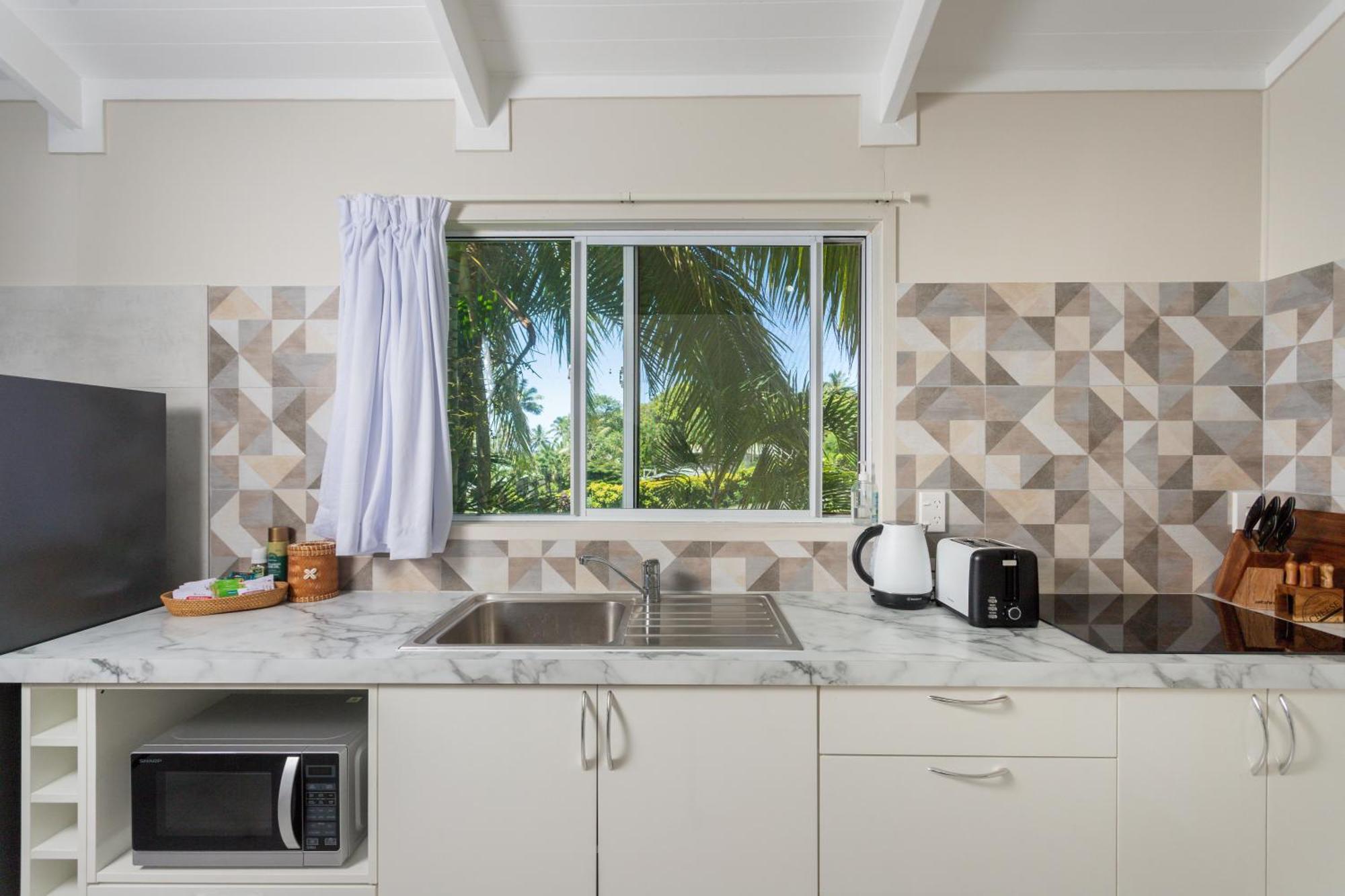 Muri Lagoon View Bungalows - Hillside Bungalow Rarotonga Kültér fotó