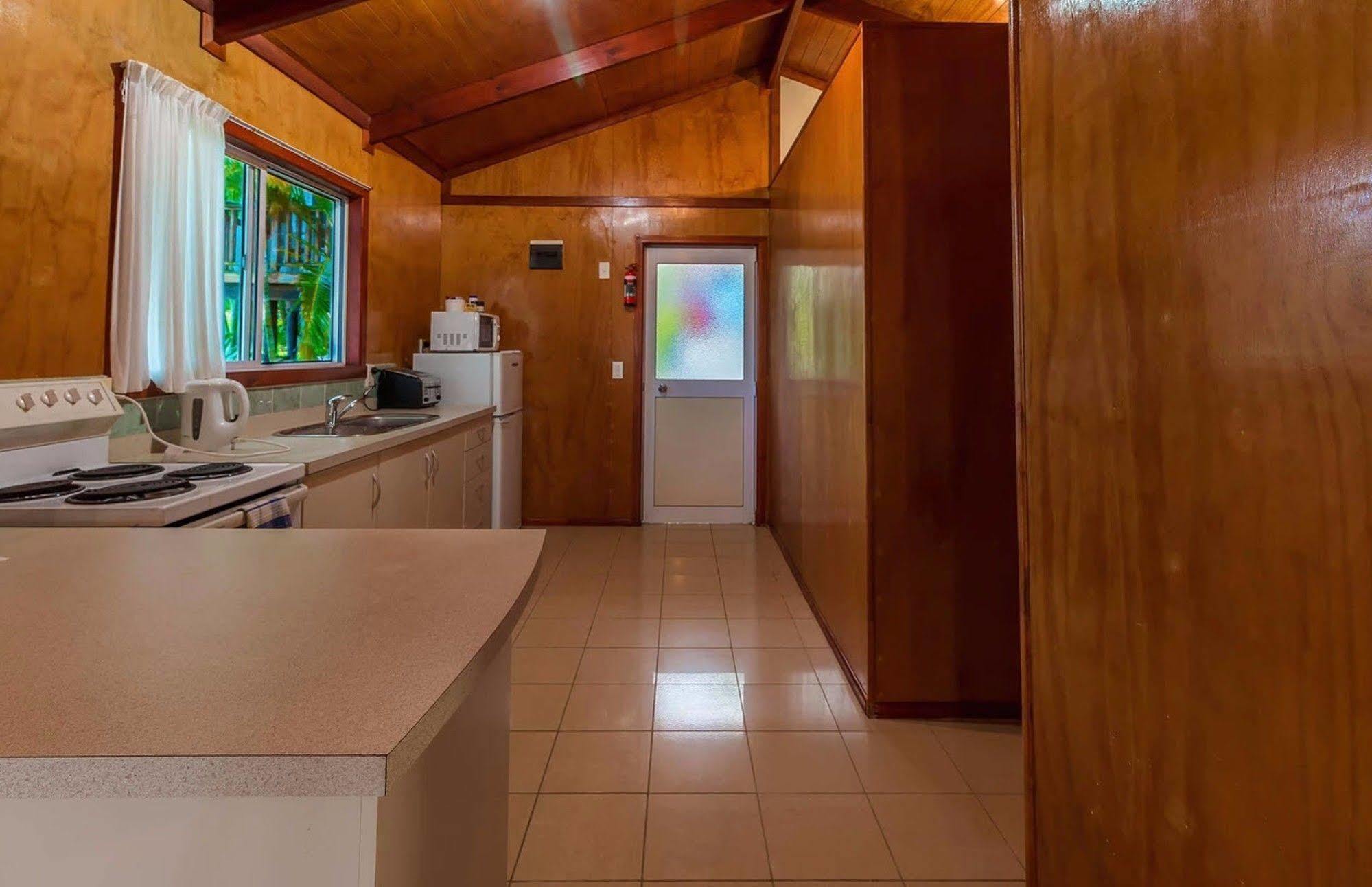 Muri Lagoon View Bungalows - Hillside Bungalow Rarotonga Kültér fotó